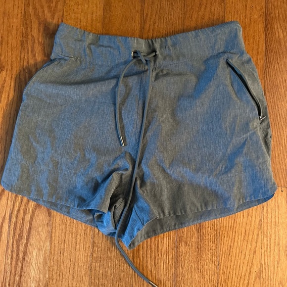 Academy Sports Gray Athletic Shorts Women's Size S - Picture 1 of 5